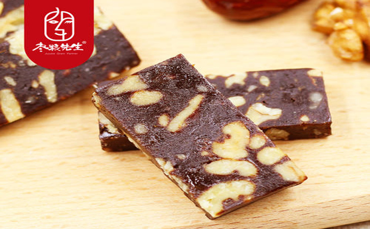 【星空体育APP】都林西部山坡上的绿色景观(图2) 星空体育APP网站