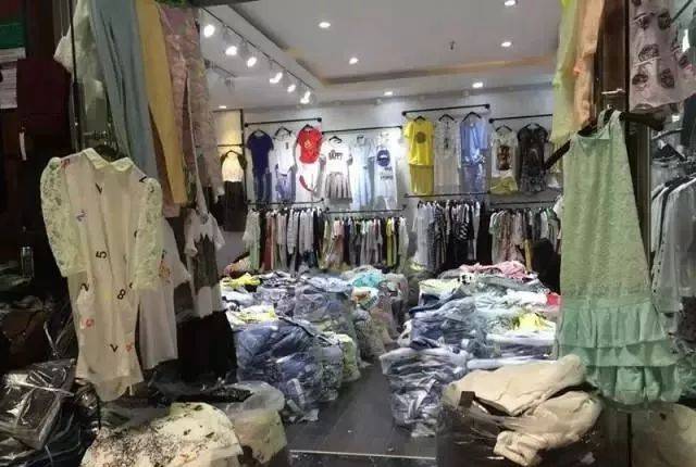 超大牌迷弟登场 贞本义行为乃木坂46绘制人物绘公开_星空体育APP网站(图1) 星空体育APP