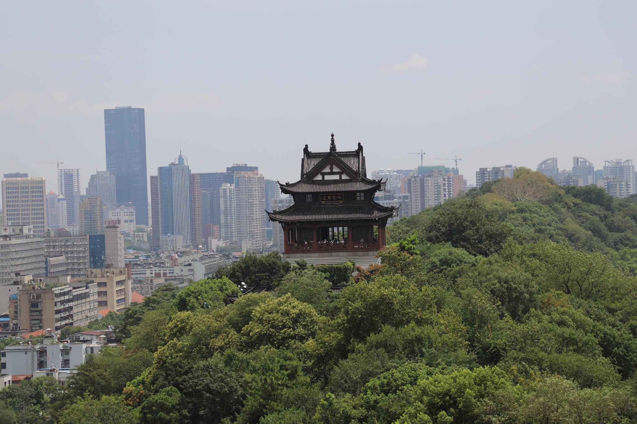 星空体育APP_MVRDV在里昂市的巨石住宅楼设计(图2) 星空体育APP