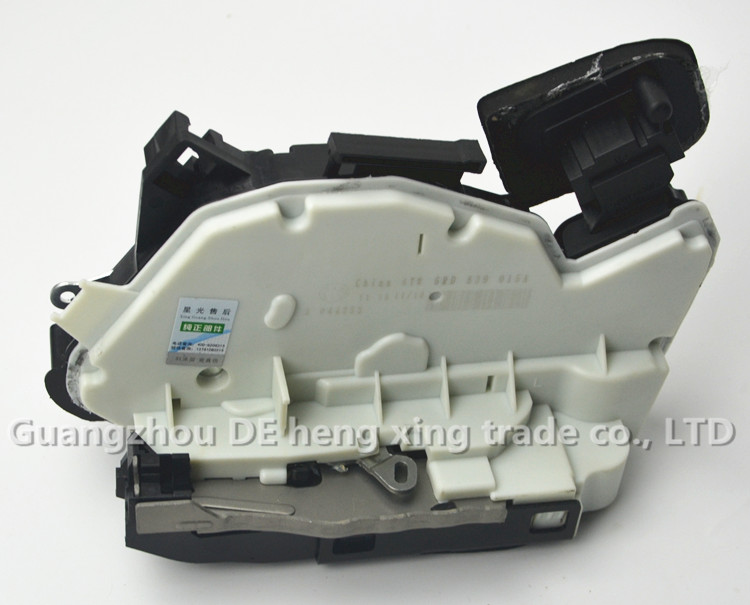 星空体育app下载|《Urara迷路帖》动画第10话先行图 充满诡异的升级考试(图1) 星空体育APP网站