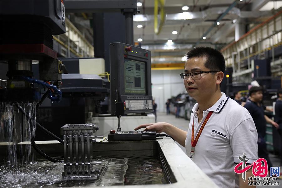 星空体育APP网站